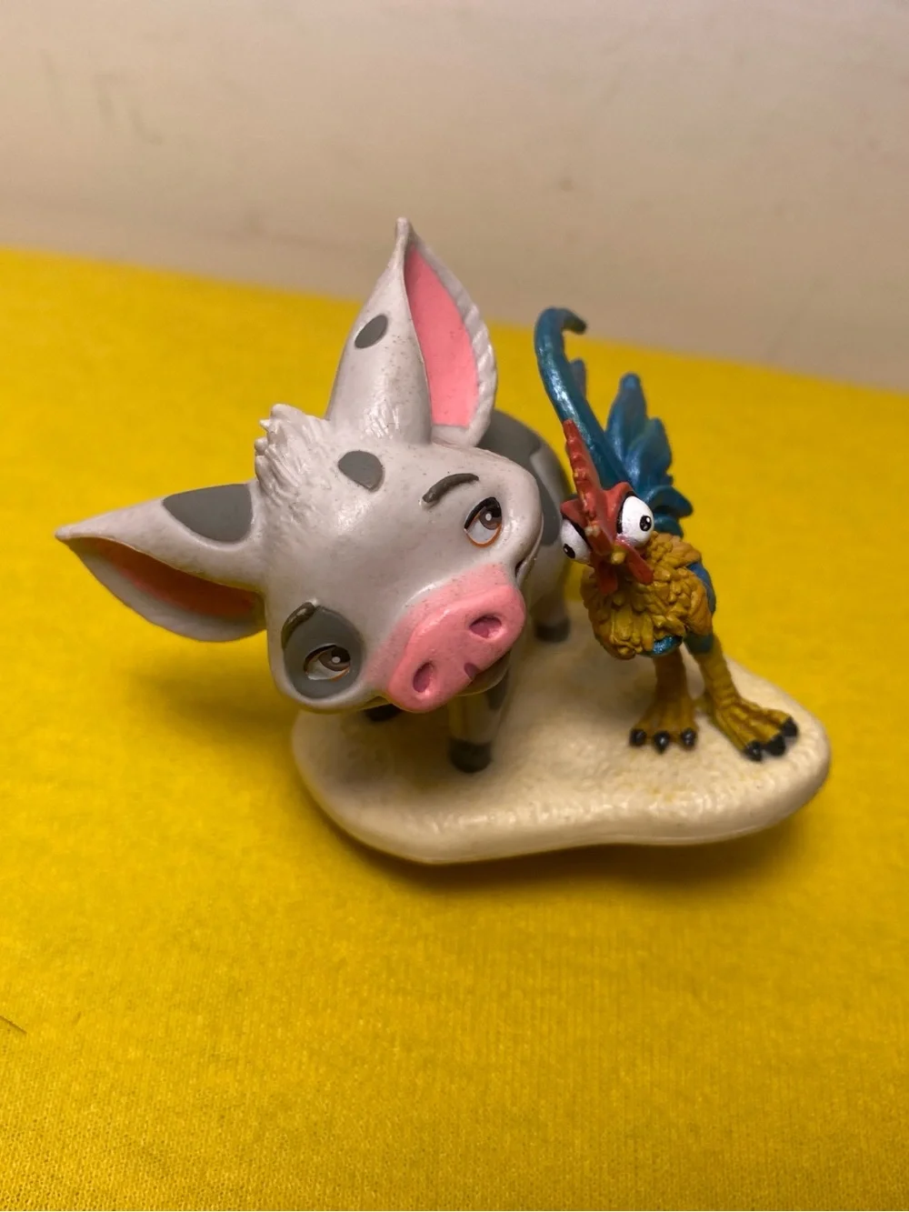 Disney Pua Pig & Keikie Rooster Figures